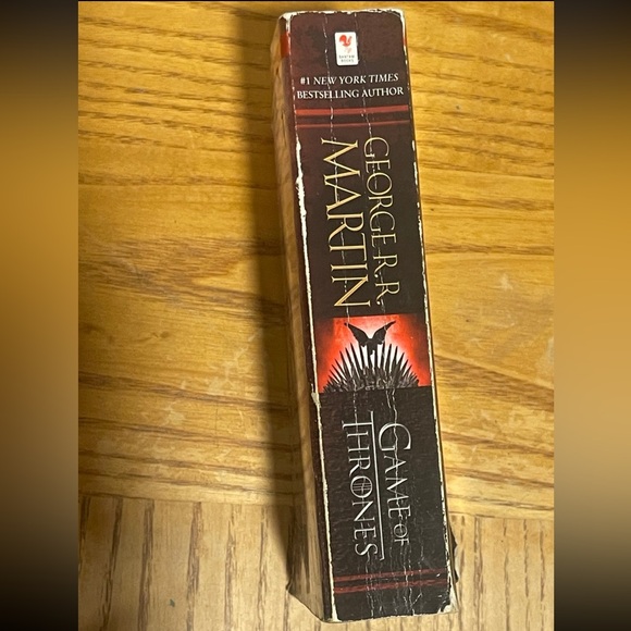 Game of Thrones Paperback - George R. R. Martin - Picture 3 of 3